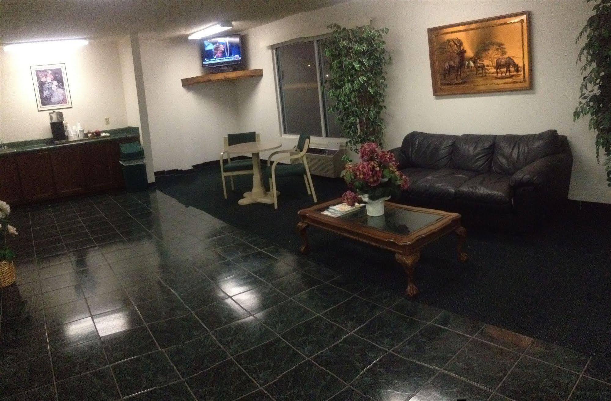 Garden Inn & Suites Metter Экстерьер фото